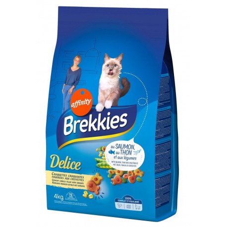 Brekkies Delice Croquettes Croquantes Fourrées aux Crevettes pour Chats au Saumon Thon et Légumes 4Kg