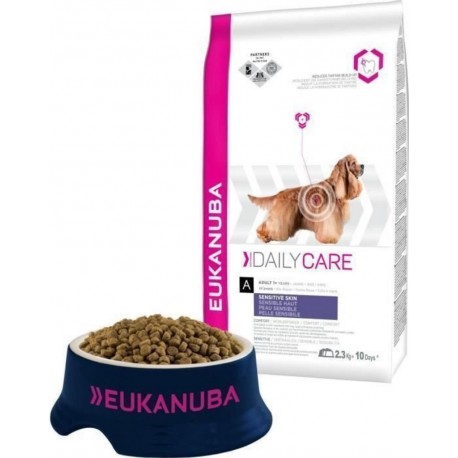 NC Eukanuba Croquettes Au Poulet Daily Care Peau Sensible Toutes Race la bouteille