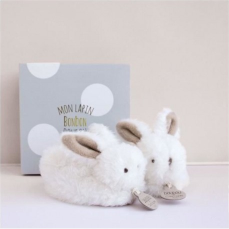 NC Doudou Et Compagnie Lapin Coffret Chaussons Avec Hochet Taupe 0-6 Mois