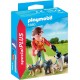 PLAYMOBIL ELEVEUSE DE CHIENS