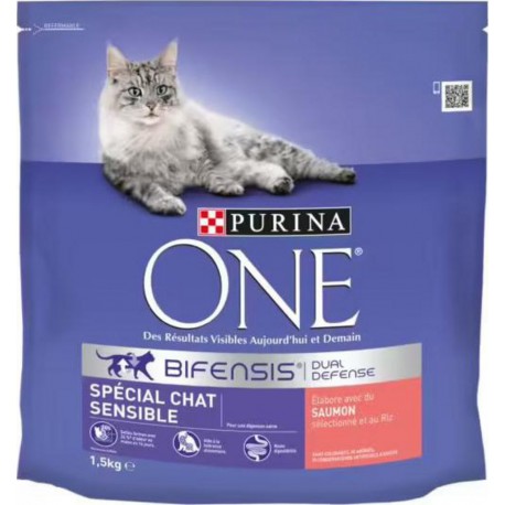 PURINA ONE Croquettes pour chat sensible au saumon 1,5Kg (lot de 3)